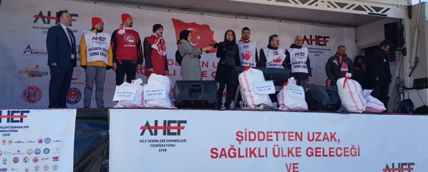 AİLE Hekimleri'nden Ankara'da şiddete hayır eylemi!