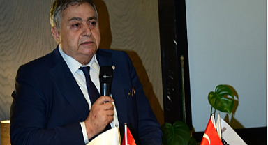 Nazmi Durbakayım İNDER tarafından hazırlanan depreme dayanıklı konut üretilmesinin 'Yol Haritası'nı Anlattı