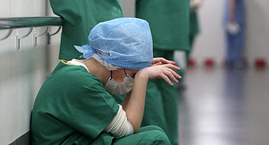 SAĞLIKTA YENİ DÜZENLEME ÇALIŞANLARI NASIL ETKİLEYECEK? 